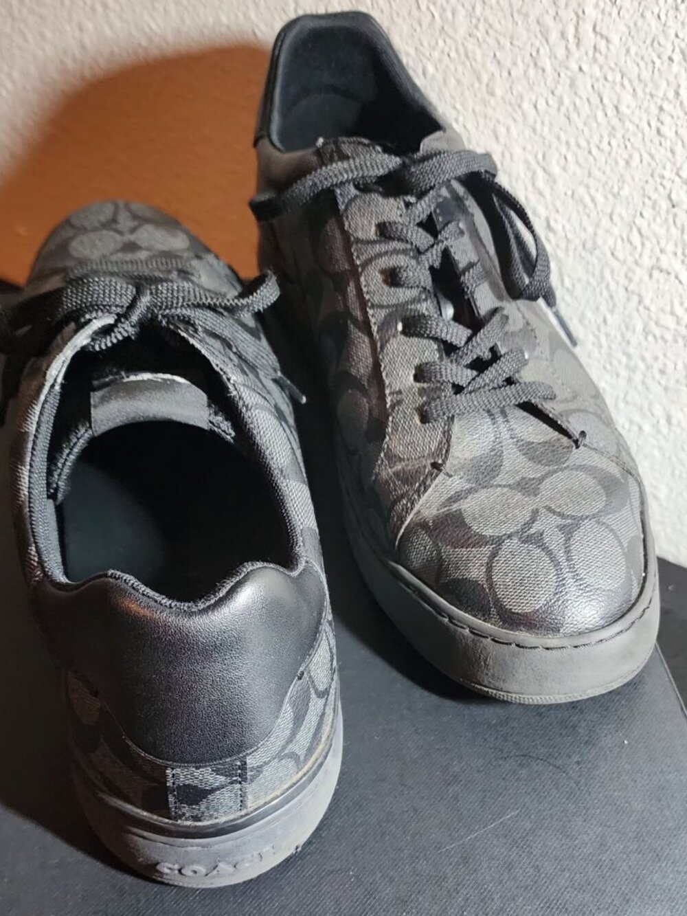 Coach Men’s Size 12D CLP SIG LW TP Sneakers Black Charcoal